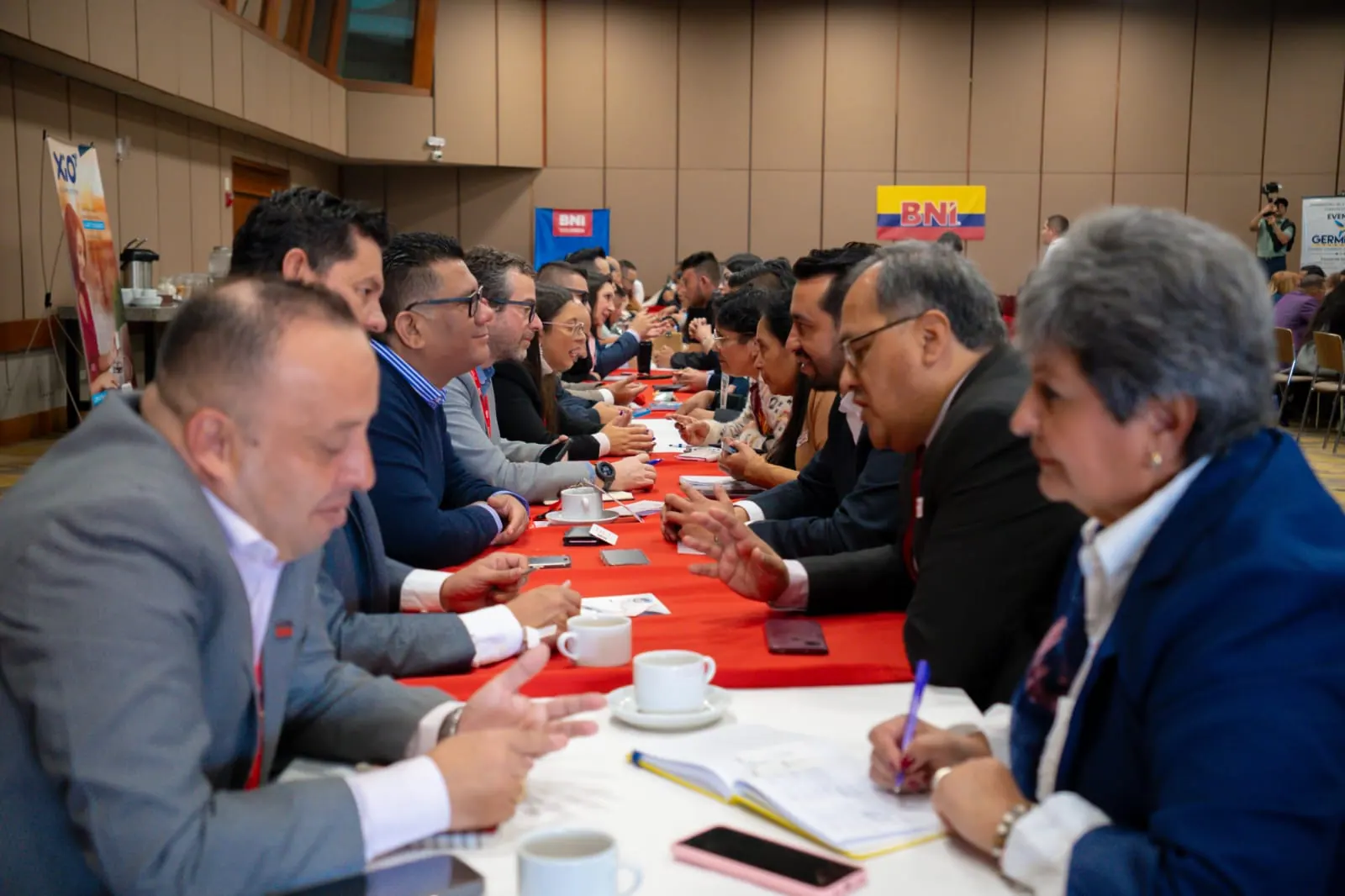 Speed Networking entre participantes de distintas regiones